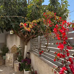 & Ardian-mandi Sarande-albania Appartamento