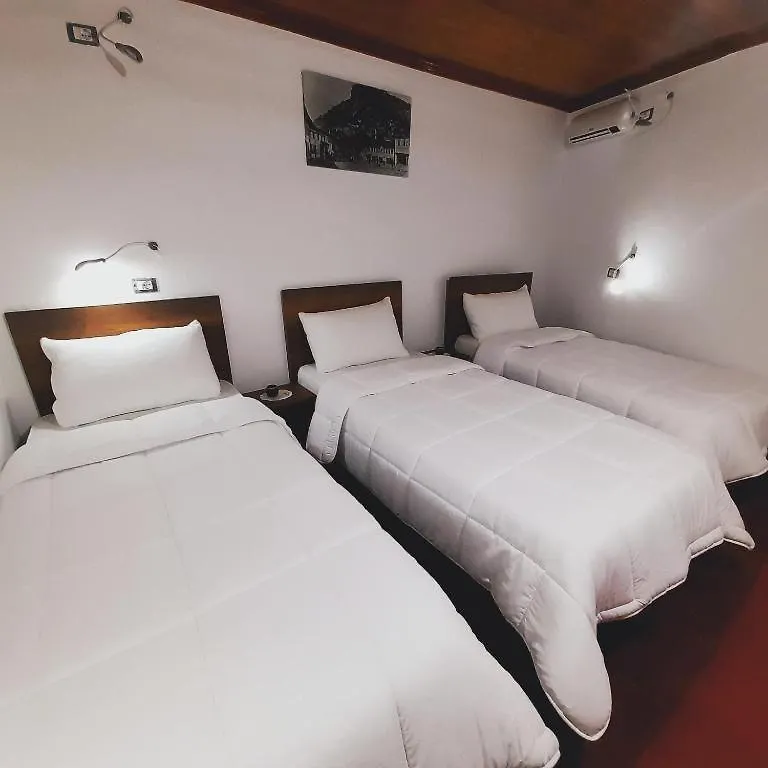 Edward Lear Hotel Berati