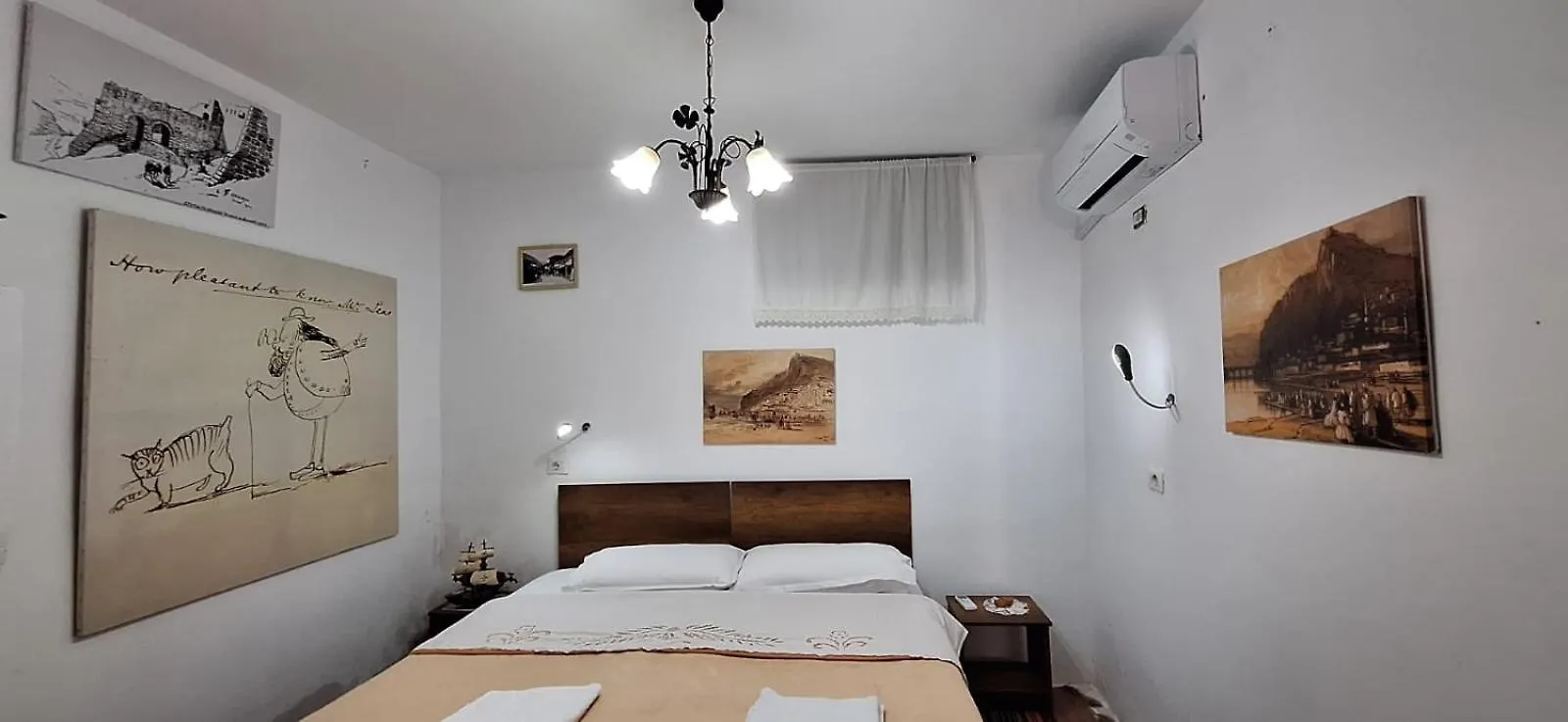 Edward Lear Hotel Berati 3*,